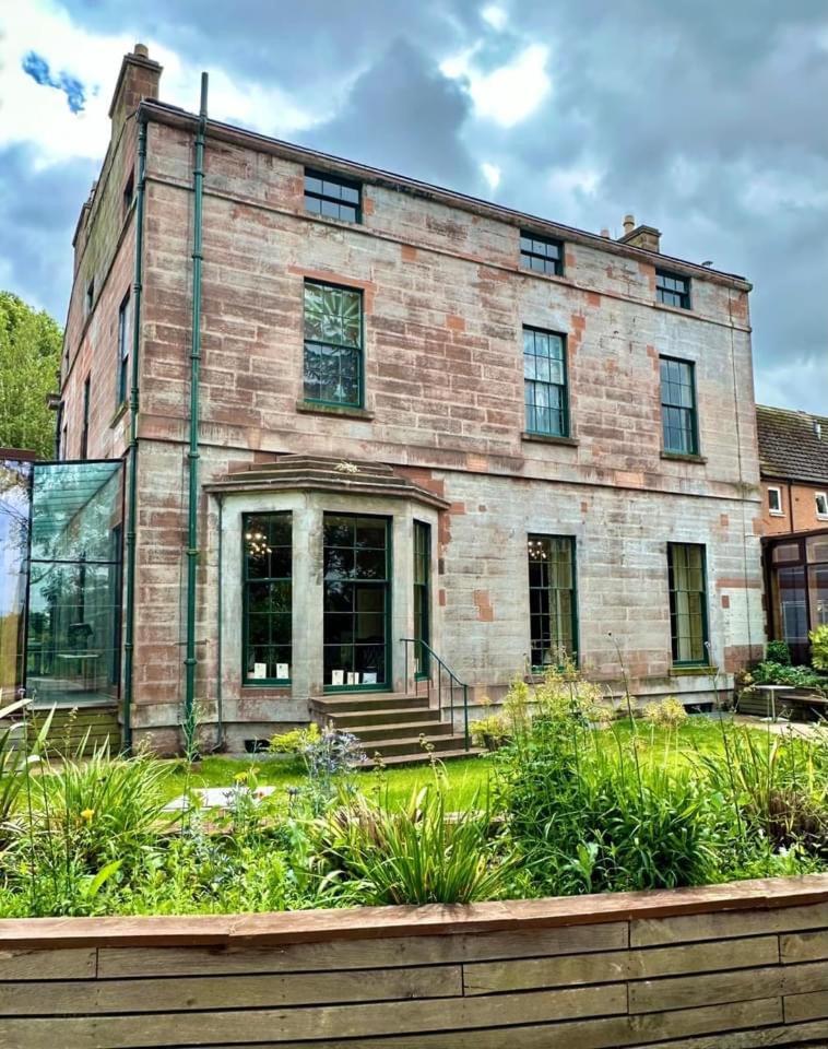 Stunning Period Townhouse With Garden, Walking Distance To Town Villa Dumfries Exterior photo