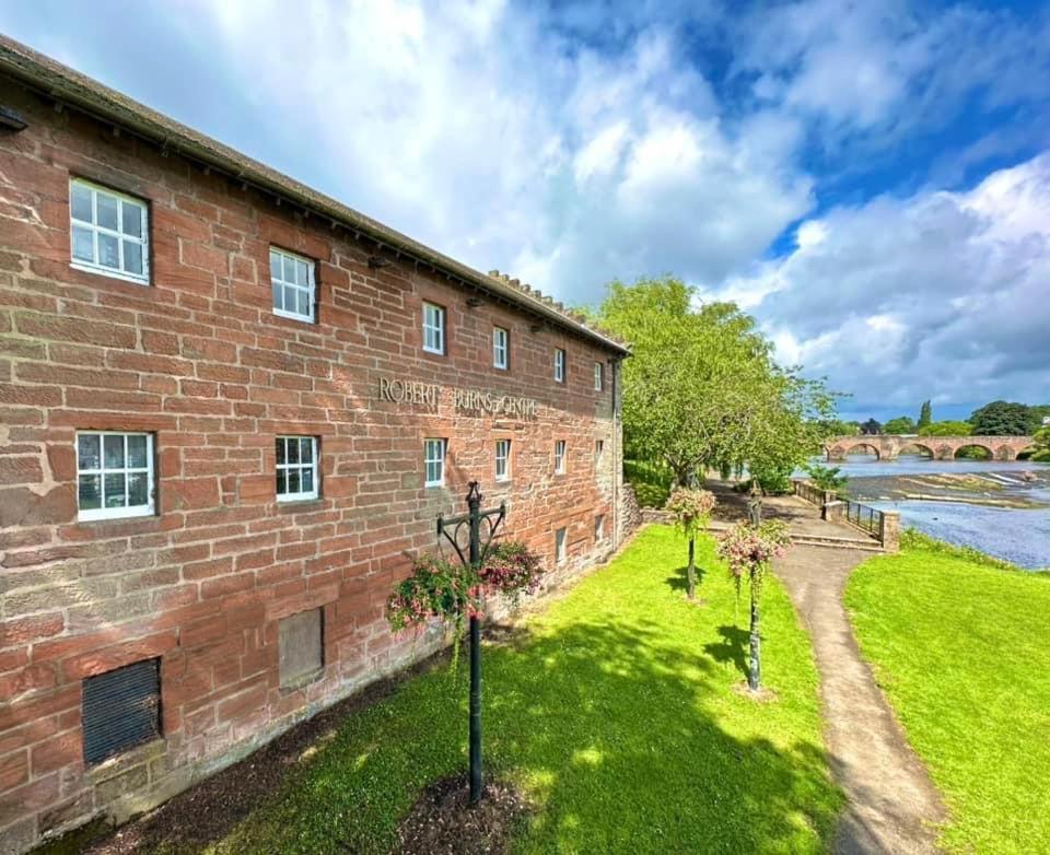 Stunning Period Townhouse With Garden, Walking Distance To Town Villa Dumfries Exterior photo